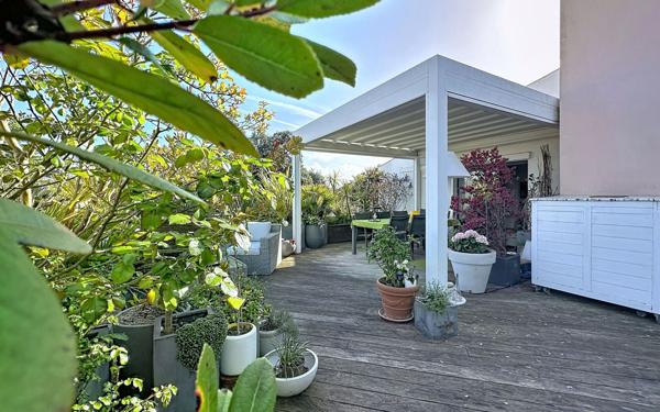 Appartement à vendre    4 pièces • 145 m2 La Rochelle