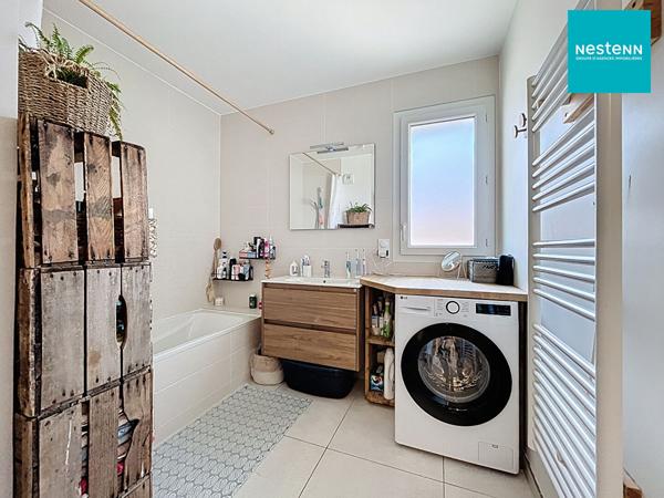 EPAGNY METZ-TESSY _ Appartement 4 pièces de 86 m², avec terrasse, cave, place de parking et garage, à vendre