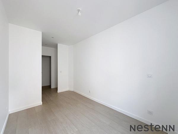 Appartement de 4 pièces, centre ville, refait à neuf, 3 chambres