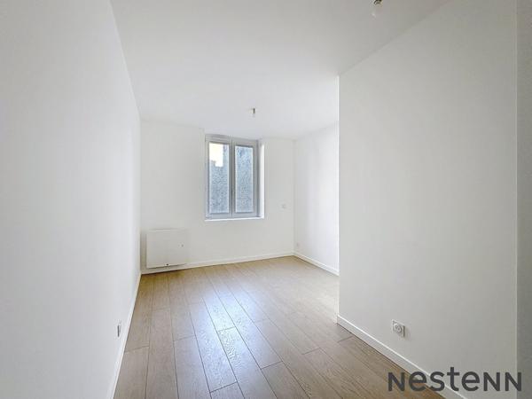 Appartement de 4 pièces, centre ville, refait à neuf, 3 chambres
