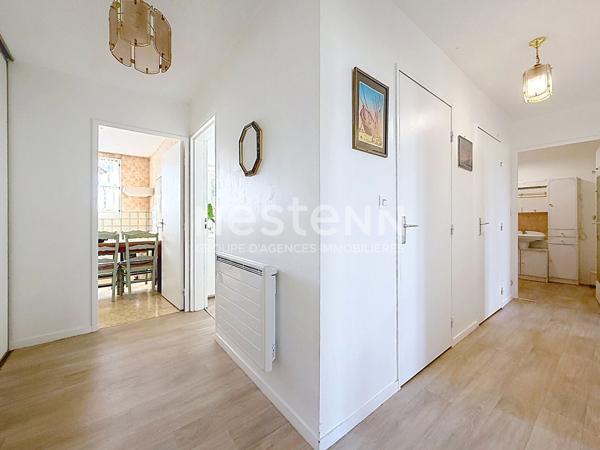Appartement Montigny Le Bretonneux Le Manet - Dernier étage 4 pièces 78m² - Proche toutes commodités. VISITE VIRTUELLE DISPONIBLE