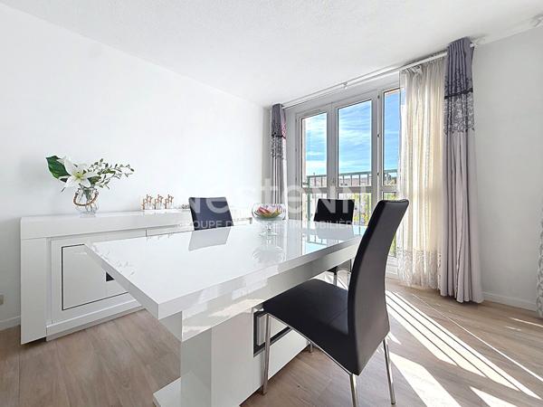Appartement Montigny Le Bretonneux Le Manet - Dernier étage 4 pièces 78m² - Proche toutes commodités. VISITE VIRTUELLE DISPONIBLE