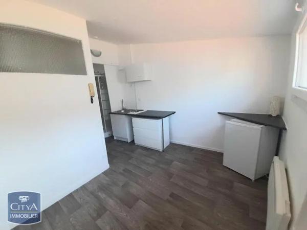 Appartement à louer 1 pièce 11.71m² Clermont-Ferrand (63000)