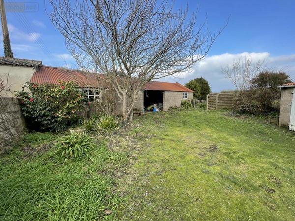 Maison à vendre à Ploubazlanec dans les Côtes-d'Armor (22620), ref : 22023-3430