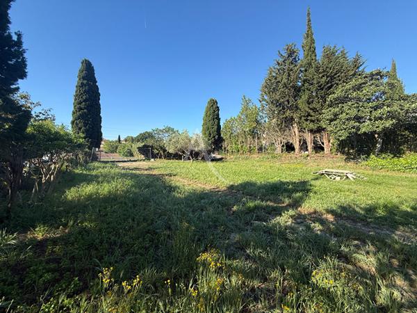 Terrain Istres 606 m2