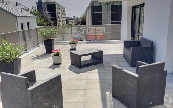 Appartement à vendre    3 pièces • 83 m2 Caen