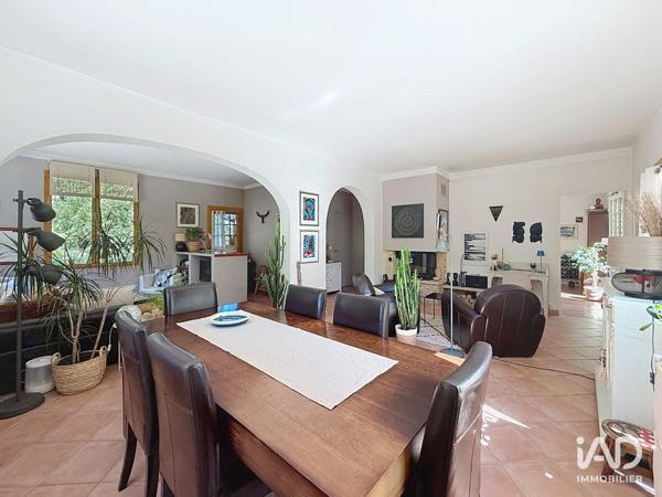 Maison à vendre 5 pièces 160 m² Trets