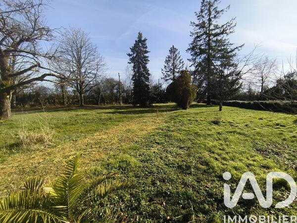 Maison à vendre 6 pièces 163 m² Lusignan