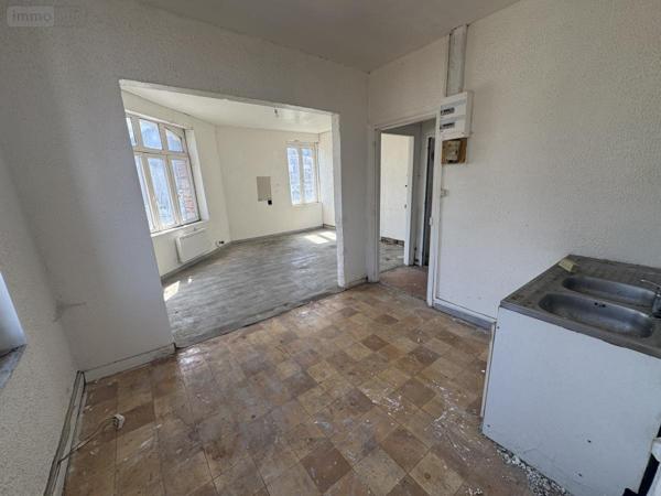 Immeuble à vendre à Cambrai dans le Nord (59400), ref : 59084-1988