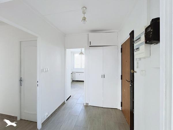 Appartement à vendre 167 000 € Pierre-Bénite 4 p 68 m² DPE D