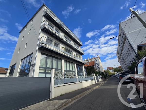 Appartement F2 à vendre  2 pièces - 44,87 m 2   ST MAUR DES FOSSES  - 94
