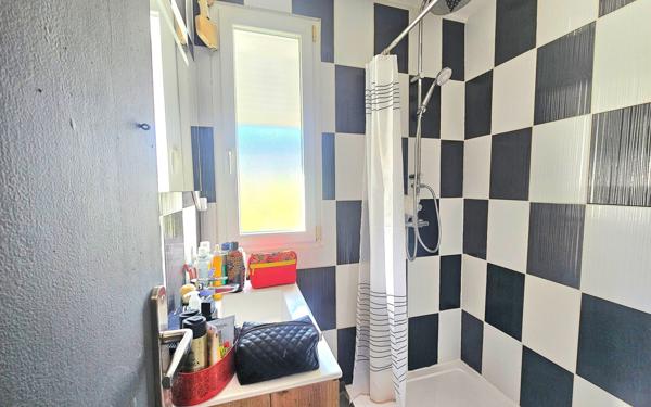 Maison à vendre    3 pièces •  La Fère