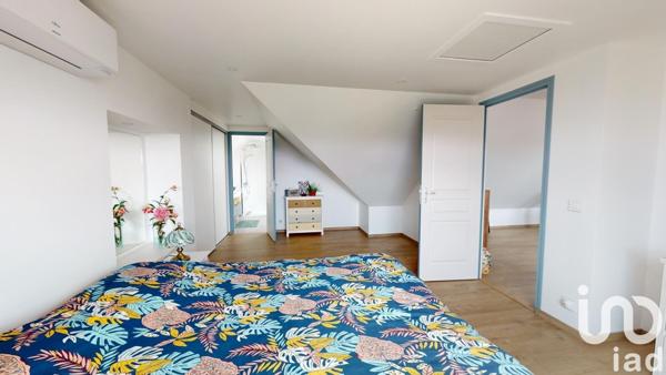 Maison 7 pièces de 123 m² à Plouhinec (29780)