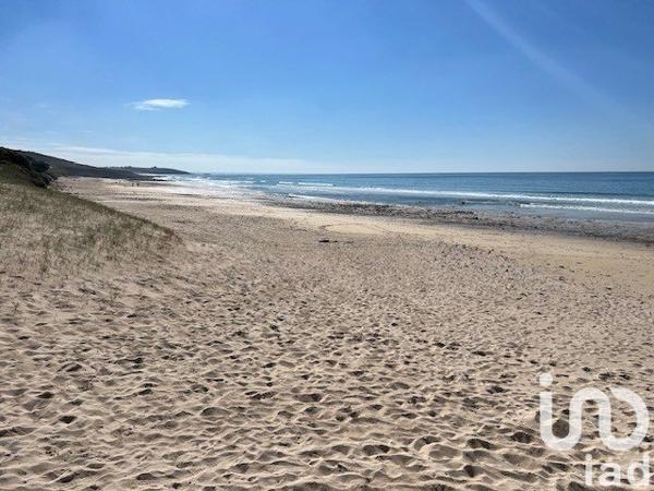 Maison 7 pièces de 123 m² à Plouhinec (29780)