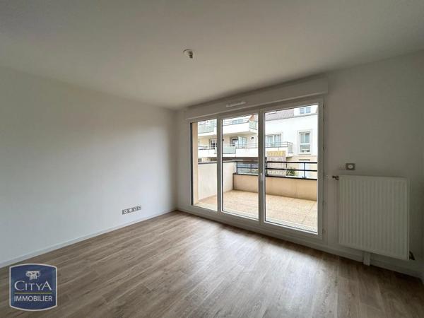 Appartement à louer 2 pièces 44.28m² Saint-Cyr-en-Val (45590)