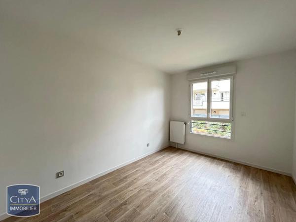 Appartement à louer 2 pièces 44.28m² Saint-Cyr-en-Val (45590)
