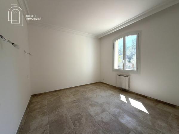 Maison entièrement rénovée avec fort potentiel