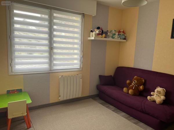 Maison individuelle à vendre à Beaumont-le-Roger dans l'Eure (27170), ref : 03883