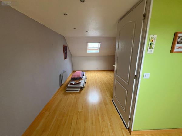 Maison individuelle à vendre à Beaumont-le-Roger dans l'Eure (27170), ref : 03883