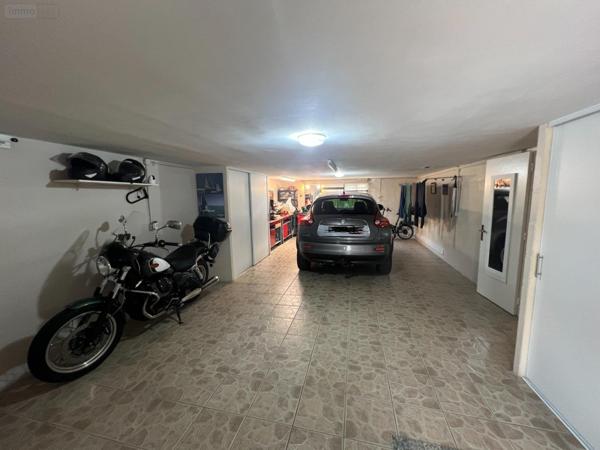 Maison individuelle à vendre à Beaumont-le-Roger dans l'Eure (27170), ref : 03883