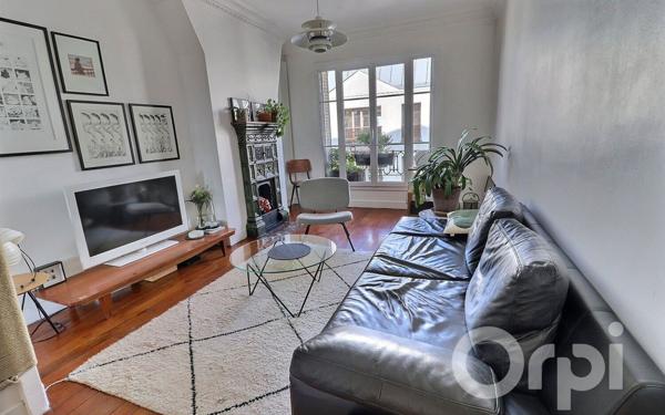 Appartement à vendre    2 pièces •  Paris 20