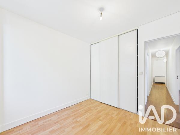 Appartement à vendre 4 pièces 81,81 m² Évry-Courcouronnes