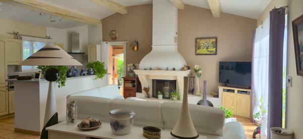 Cogolin (83310) Maison 4 pièces + dépendance et piscine