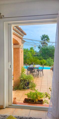 Cogolin (83310) Maison 4 pièces + dépendance et piscine