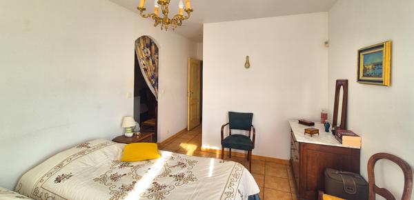 Cogolin (83310) Maison 4 pièces + dépendance et piscine