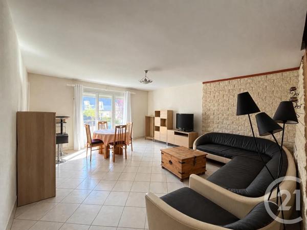 Maison à vendre  4 pièces - 94 m 2   MAUREPAS  - 78