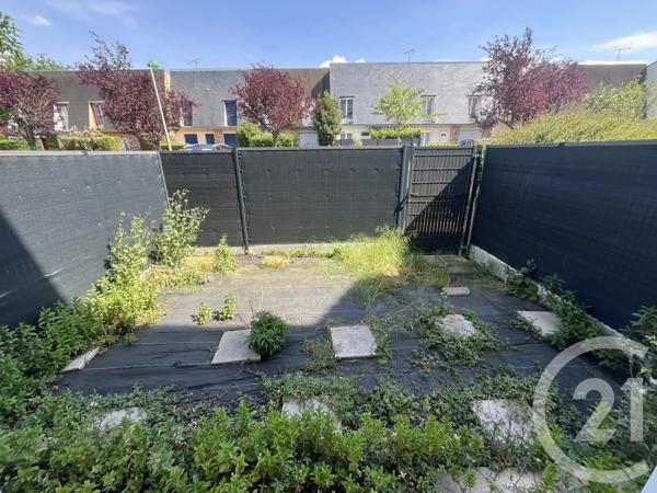 Maison à vendre  4 pièces - 94 m 2   MAUREPAS  - 78