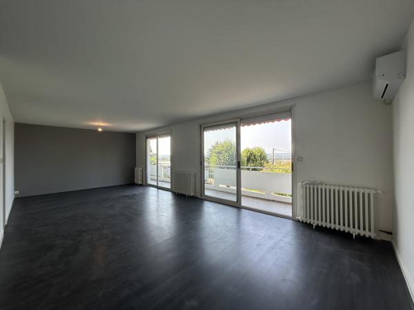 Agen (47000) MAISON 4 CHAMBRES DE 166.23 M2 GARAGE ET BALCON