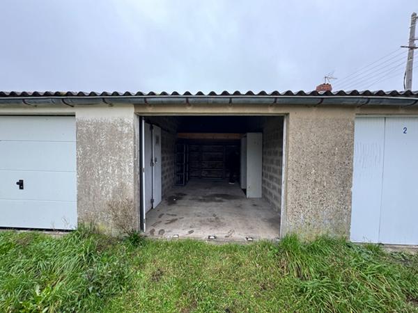 Parking / box Les Sables D'olonne