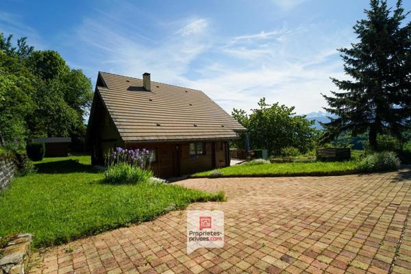Plateau des Petites Roches (38660) - Chalet en madriers 4 chambres+ studio + carport + jardin