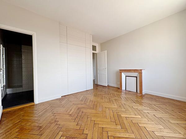 Lille Vauban 5 pièces sur plus de164 m² Lille Lille Vauban 5 pièces sur plus de164 m² Lille