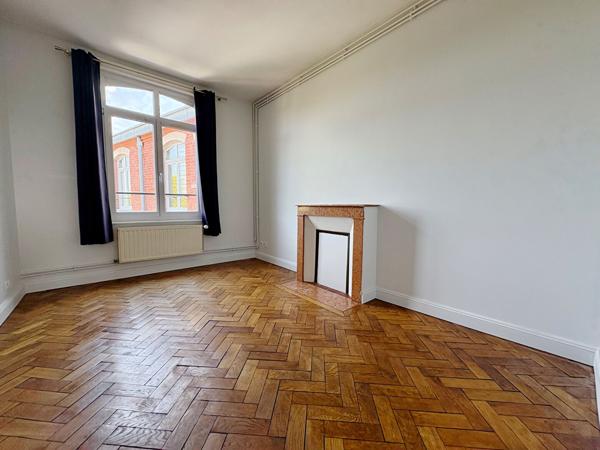 Lille Vauban 5 pièces sur plus de164 m² Lille Lille Vauban 5 pièces sur plus de164 m² Lille