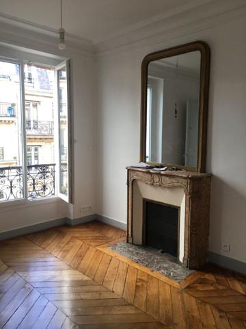 2 pièces rue Beaurepaire