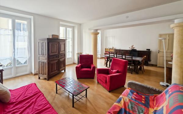 Appartement à vendre    4 pièces • 107,59 m2 Nice