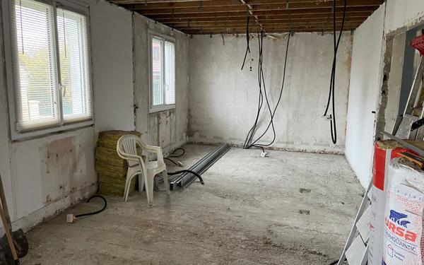 Maison à vendre    3 pièces •  Remy