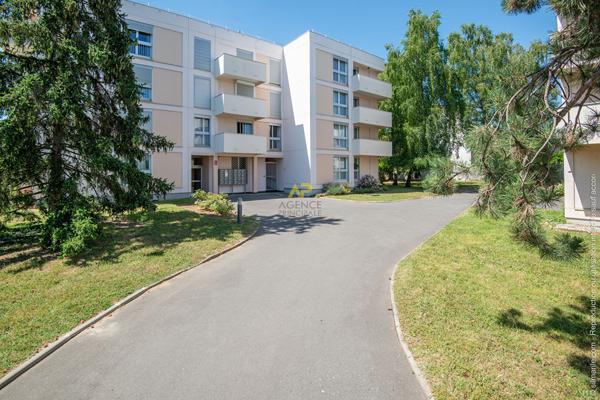 Superbe T4 bien situé et au calme ! 250 000 € **  - Référence  2097