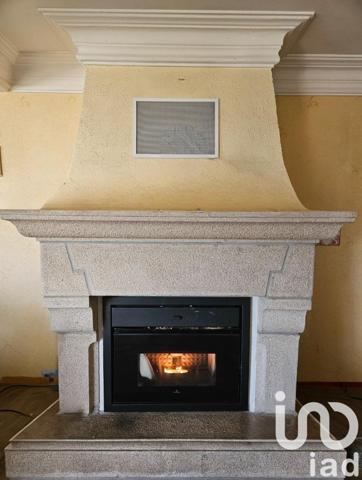 Maison 7 pièces de 180 m² à Guerlesquin (29650)