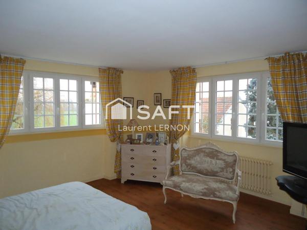 MAISON DE MAITRE DE 253 M²