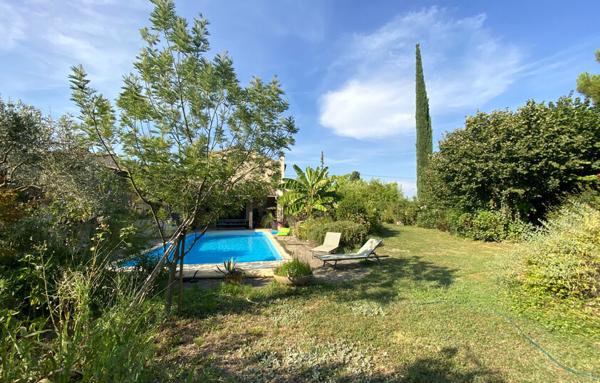 PORTES DE LA DROME PROVENCALE, LORIOL. FERME SUR PARC DE  3 582 M2 ET 284 M2 HAB. NB DEPENDANCES.