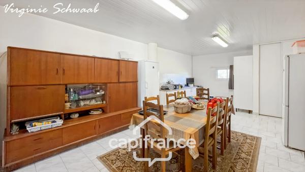 HAGETMAU (40), Maison familiale de plain-pied avec dépendance - étang - sur 1 hectare de terrain en Chalosse