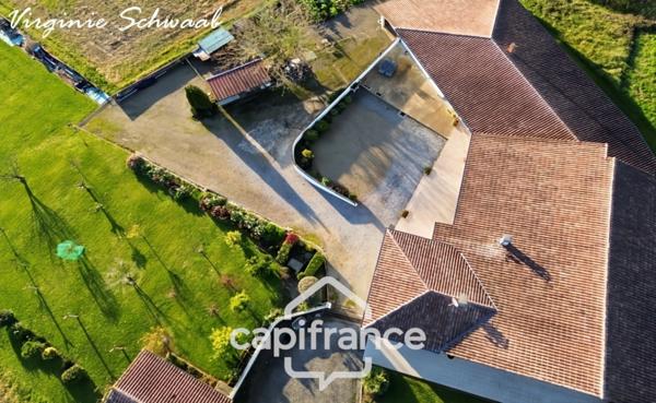 HAGETMAU (40), Maison familiale de plain-pied avec dépendance - étang - sur 1 hectare de terrain en Chalosse