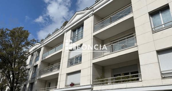 À vendre Studio 24.27 m² - Antony 92160