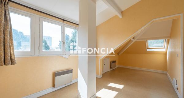 À vendre Maison 5 pièces 97 m² - Rueil-malmaison 92500