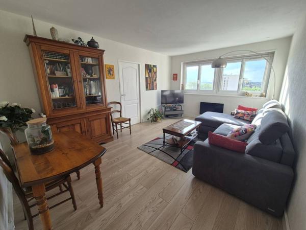 Appartement à vendre 3 pièces de 66 m²