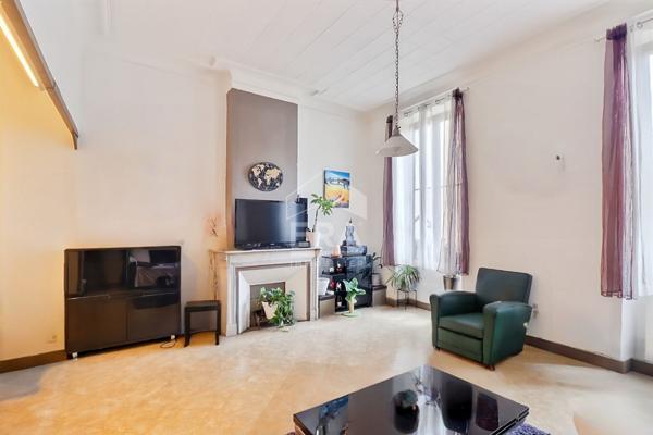 A vendre appartement type 3 de 84m2 à Marseille 13001