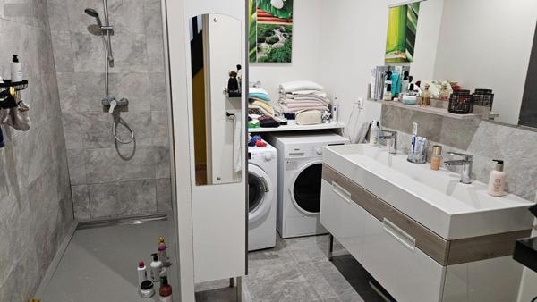 Immeuble de rapport à vendre à Arnage dans la Sarthe (72230), ref : HB-1657